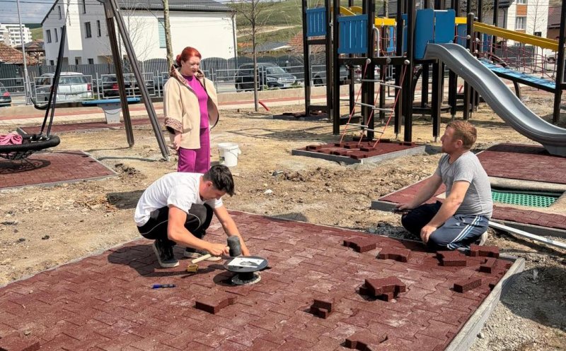 Cristina Belce, pe șantierul lucrărilor de reabilitare a parcului din Apahida: „Astfel de investiții contribuie direct la creșterea calității vieții”