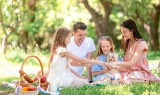 Minivacanța de 1 Mai 2026: câte zile libere au românii în total