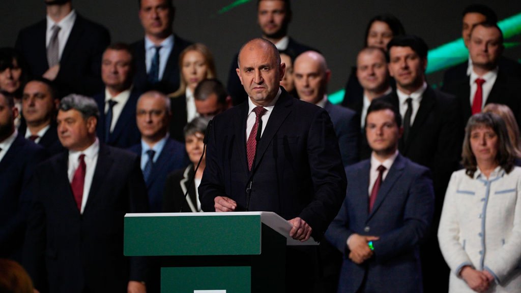 Alegeri parlamentare anticipate în Bulgaria. Alegătorii, chemați la vot pentru a opta oară în cinci ani