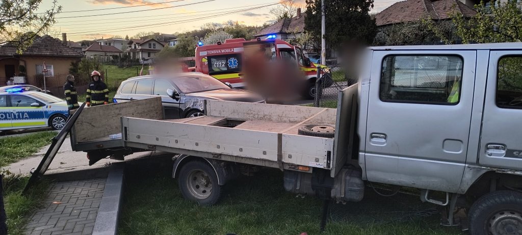 Accident grav în Cluj-Napoca: bărbat în stop cardio-respirator, resuscitat de echipajele medicale