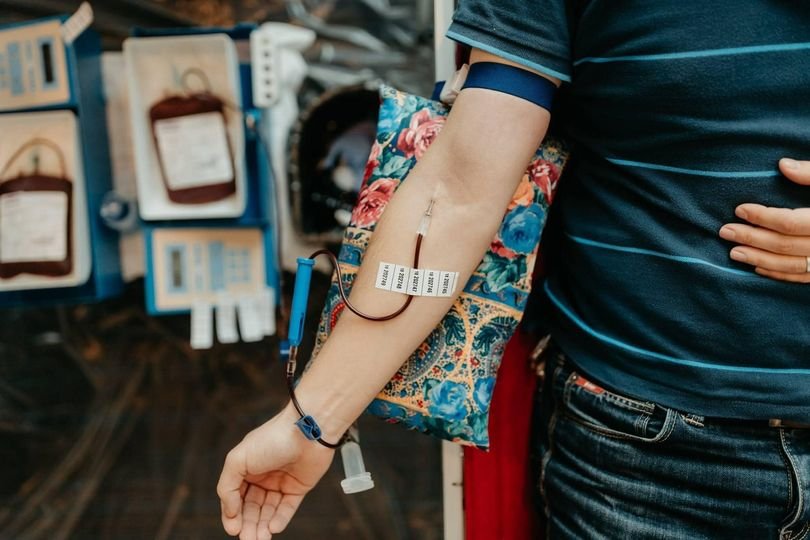 Clujul, chemat să doneze viață! Începe o nouă ediție a campaniei "Donăm împreună - UBB dă startul!"