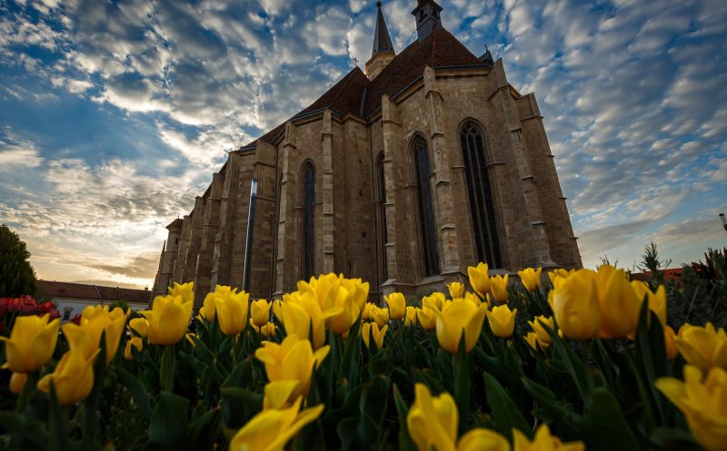 Prognoza meteo sâmbătă, 2 mai: Cluj-Napoca, sub nori, cu temperaturi răcoroase și fără ploi