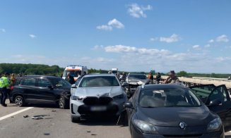 Carambol cu 7 mașini pe A3. Traficul a fost blocat