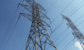 Un mare furnizor de energie oferă curent GRATUIT câteva ore pe zi pentru mii de clienți din România