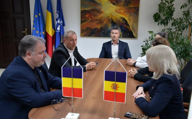 Delegație din Rep. Moldova, în vizită oficială la Consiliul Județean Cluj: „Vrem să întărim legăturile cu frații de peste Prut”