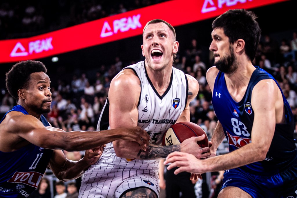 U-BT, victorie cu Buducnost în ABA League. Câștigătoarea seriei se decide la Podgorica