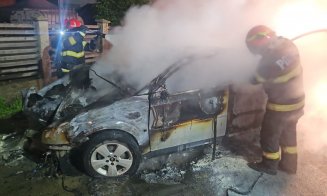 2 tineri au murit CARBONIZAȚI într-un accident cumplit / Alții 2, de pe bancheta din spate, au reușit să se salveze înainte de a fi pârjoliți