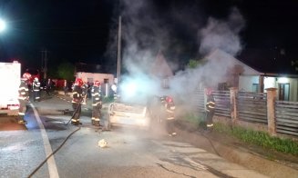 2 tineri au murit CARBONIZAȚI într-un accident cumplit / Alții 2, de pe bancheta din spate, au reușit să se salveze înainte de a fi pârjoliți