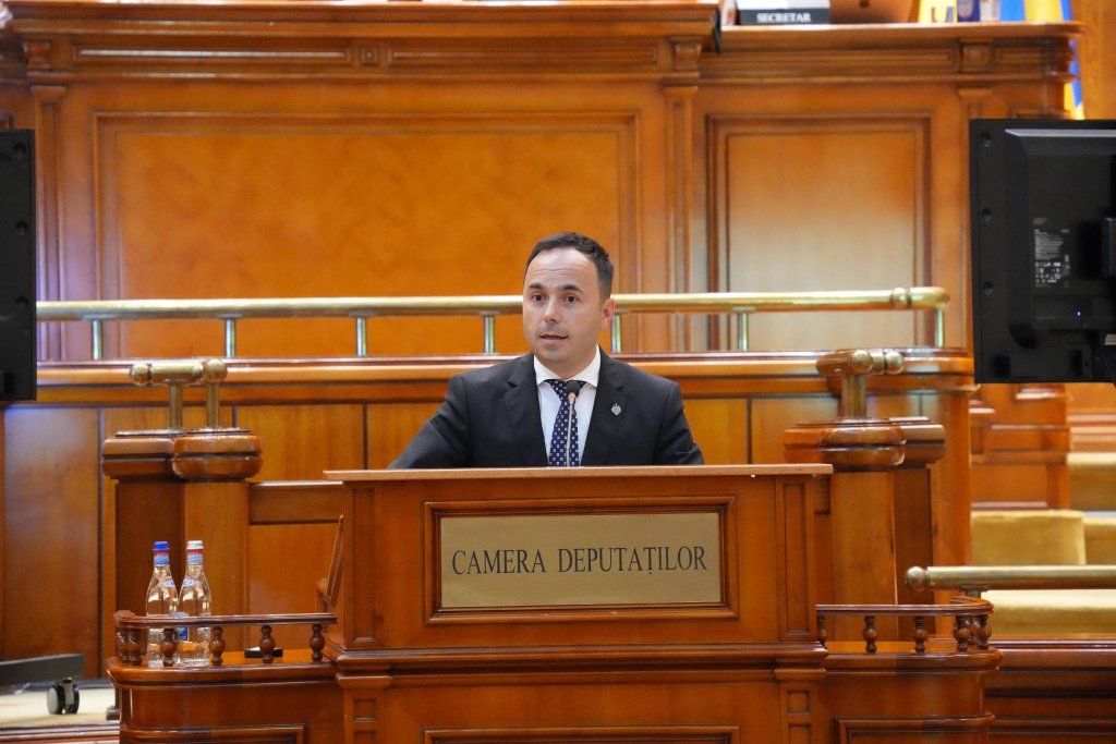 Legea finanțărilor multianuale pentru ONG-uri, adoptată în Parlament. Deputatul Ovidiu Cîmpean: „Unii vorbesc, alții rezolvă”