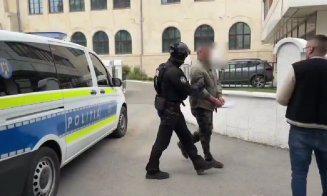 Tentativă de OMOR în Cluj! O femeie a fost înjunghiată de soț chiar în propria locuință / Victima, găsită inconștientă