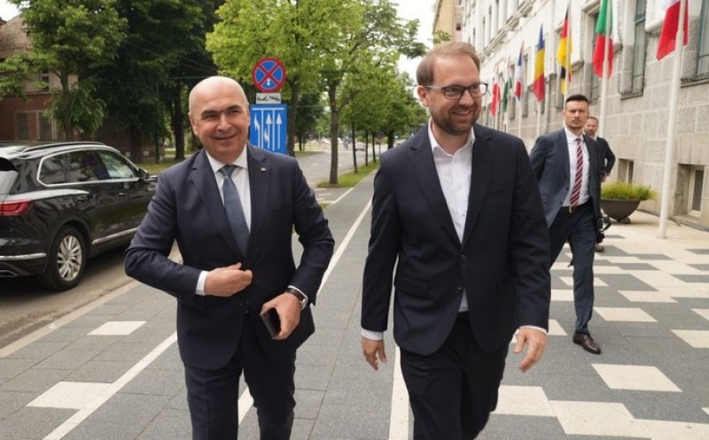 Bolojan: În condiţiile în care PSD va fi în guvernare, PNL va fi în opoziţie / USR: Orice formă de guvernare în care PSD se regăseşte nu va fi susţinută