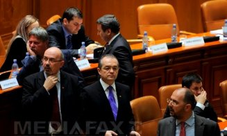 Cât poate sta România fără Guvern? Interimatul lui Emil Boc a durat peste 70 de zile