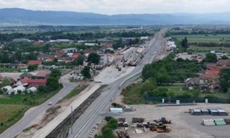 Calea ferată Cluj - Episcopia Bihor: NOI imagini din dronă arată întârzierile majore de pe Aleșd – graniță Ungaria / Termenul-limită PNRR bate la ușă