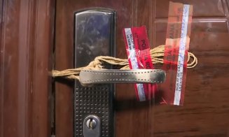 Trei cadavre descoperite într-un apartament / Prima ipoteză: un artist tatuator și-a omrât fratele și bunica cu o macetă, iar apoi s-a sinucis