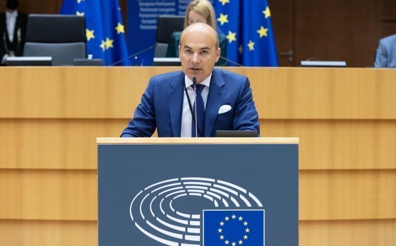 Rareș Bogdan, despre drona rusească căzută la Galați: „Nu este o întâmplare, o dronă scăpată de sub control, rătăcită. Nu există așa ceva”