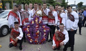 ”Înstruțatul boului” în statele din Transilvania de Rusalii, o reminiscență a unor credințe străvechi
