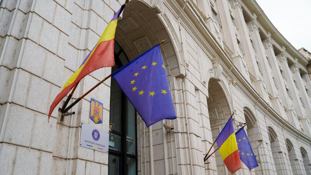 Proteste în Finanțe din cauza noii legi a salarizării. Sindicaliștii merg joi la negocieri cu ministrul Muncii