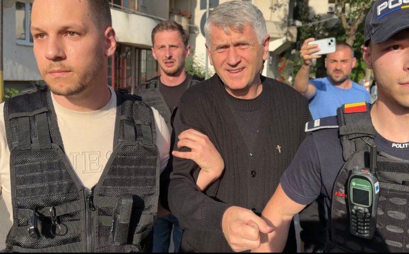 Percheziții la fostul preot Cristian Pomohaci. Reținut pentru 24 de ore, cu suspiciunea că ar fi întreținut relații sexuale cu minori