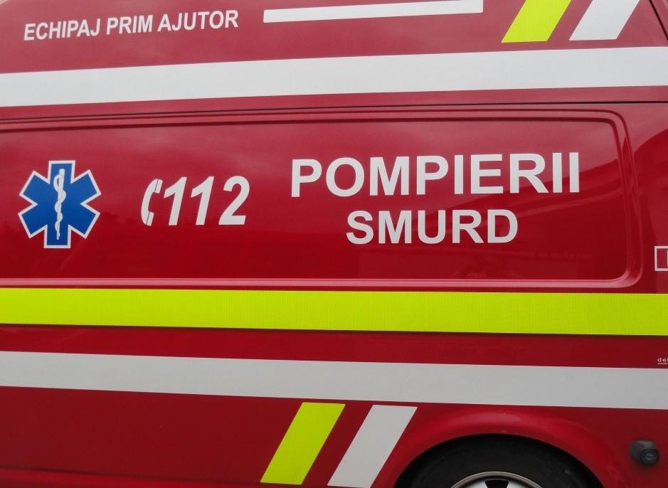 Accident grav pe Calea Moților din Cluj. Un biciclist a fost transportat de urgență la spital