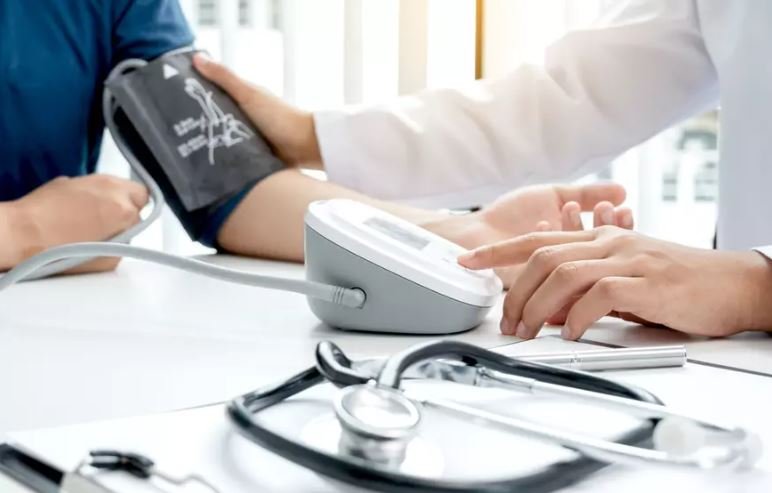 Un dezechilibru hormonal ascuns ar putea explica de ce tensiunea arterială nu scade la unii pacienți
