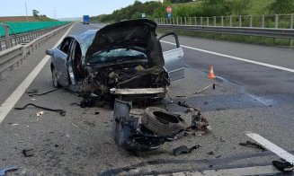 Accident pe A3, în Cluj: autoturism făcut bucăți. Șoferul a scăpat teafăr