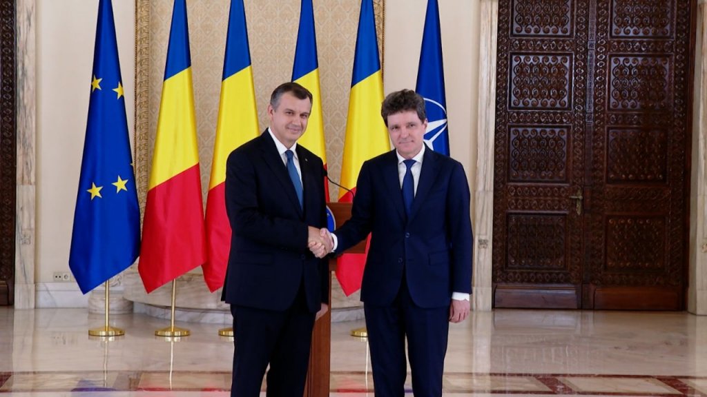Dacă varianta Tomac cade, Nicușor Dan vizează refacerea coaliției PSD–PNL–USR–UDMR