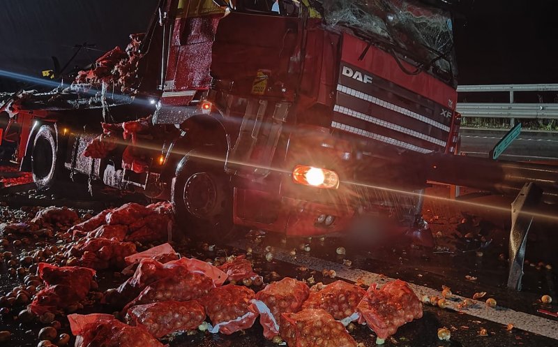 ACCIDENT pe Autostrada A10 noaptea trecută. Impact între două TIR-uri
