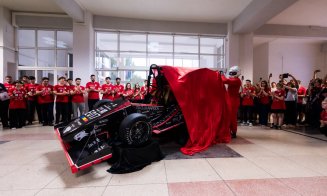 De la planșă la circuit: studenții de la UTCN au lansat un nou monopost electric de curse. Bolidul va reprezenta România în competițiile europene