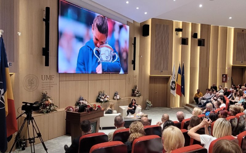 "Curajul de a continua": Simona Halep a vorbit la UMF Cluj despre disciplină, echipă și viața de după performanță