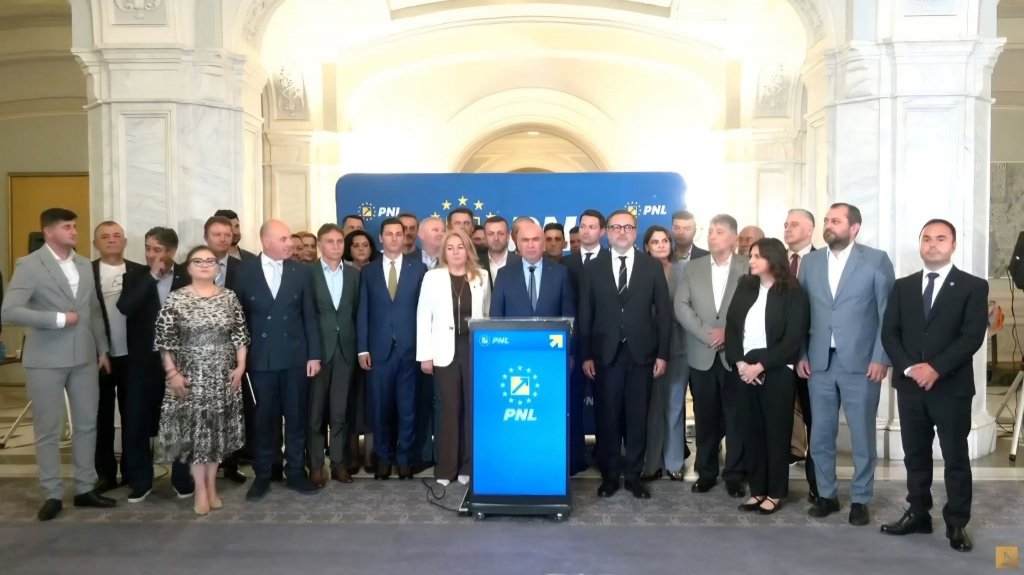 Ovidiu Cîmpean, după votul PNL împotriva lui Veștea: „Nu avem nevoie de guverne-marionetă și de aranjamente făcute peste capul partidelor”