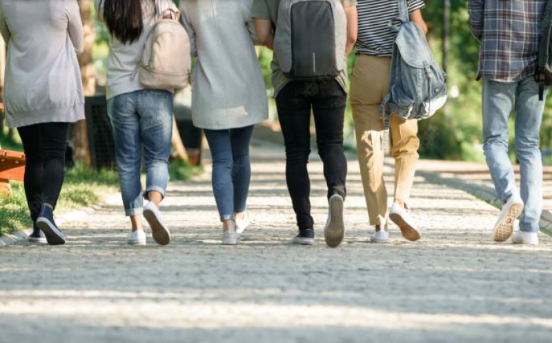 Cu diplomă, dar fără job: România, printre ultimele din UE la angajarea tinerilor absolvenți/ La numărul celor care nu fac nimic suntem primii