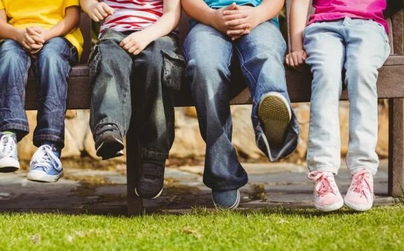 Cercetătorii au aflat care este factorul care modelează cel mai puternic creierul copiilor. Nu este nici IQ-ul și nici educația