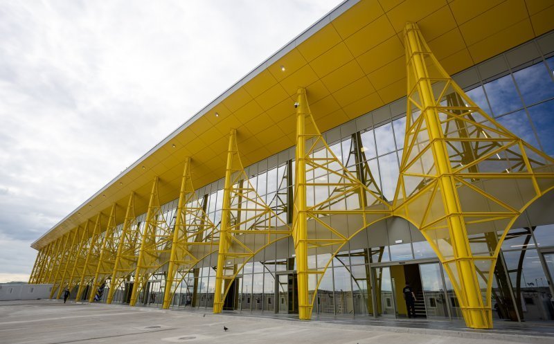 Se fac angajări la Aeroportul Internațional din Cluj. Ce post scoate la concurs