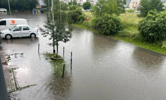 Furtuna a făcut ravagii în Florești. "Au rămas deja două mașini în apă"