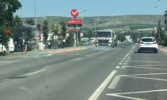 Primăria Florești udă străzile pe timp de caniculă. Ce recomandări primesc locuitorii