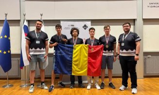 Performanță extraordinară! Elevii români, pe podium la Olimpiada Europeană de Informatică: trei medalii de aur și una de argint