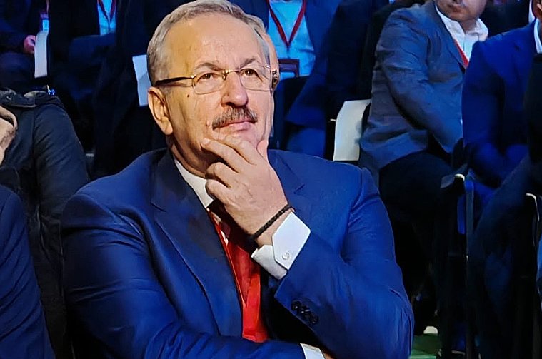 Vasile Dîncu (PSD), despre varianta Siegfried Mureșan (PNL) premier: "Un iepure scos la interval" / Nazare? O variantă de compromis într-un guvern din care să facă parte și PSD