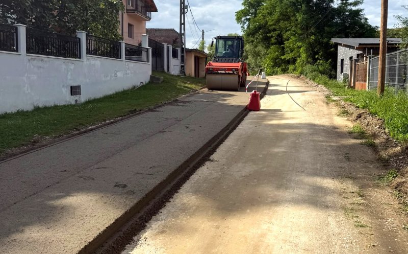Lucrări pe un sector de drum din Cluj. Urmează să fie asfaltat