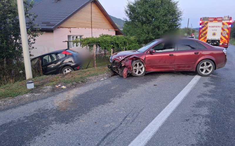 ACCIDENT în Cluj cu mașină proiectată în șanț