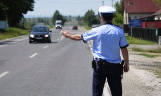 Fals polițist, trimis în judecată: oprea mașini cu numere străine pe ruta Cluj–Oradea și le cerea șoferilor mii de lei