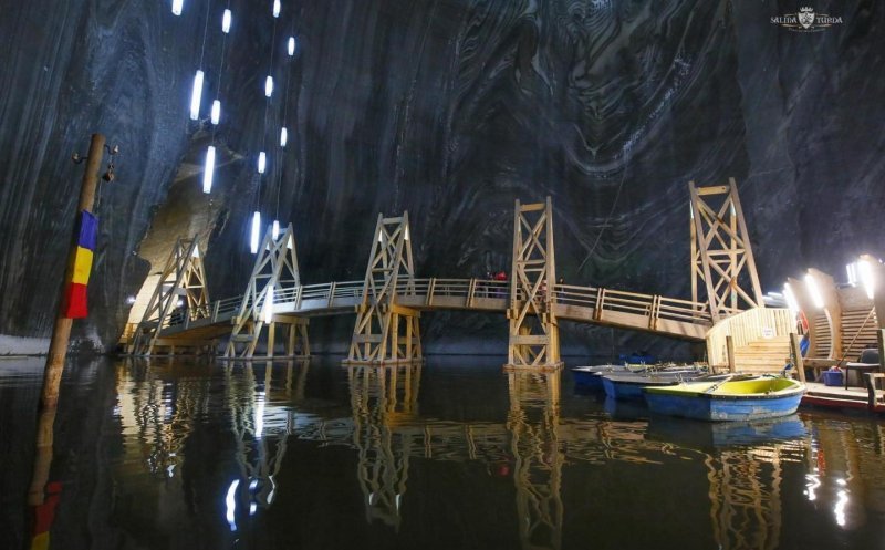 Program prelungit la Salina Turda, cel mai vizitat obiectiv turistic din Cluj