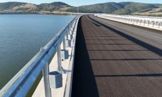 Autostrada Transilvania: IMAGINI spectaculoase cu viaductul Suplacu de Barcău! Cadre în premieră de sub impresionanta construcție