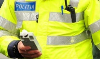 Șofer rupt de beat, implicat într-un accident pe strada Republicii din Cluj. Etilotestul a indicat o alcoolemie uriașă