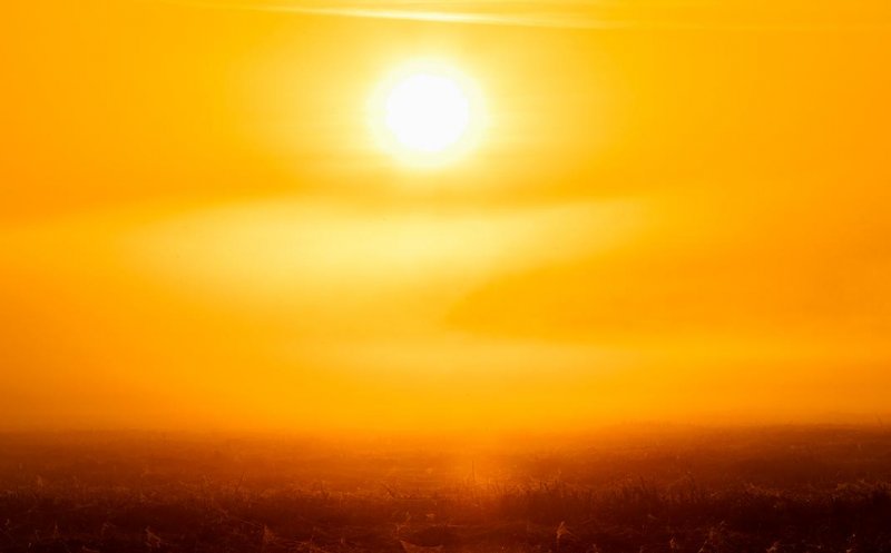 Cupolă de foc peste România! Meteorologii anunță COD ROȘU de caniculă în vestul țării. Temperaturile urcă la 40 de grade