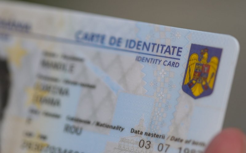 Noi reguli pentru cărțile de identitate de la 1 august. Cine mai poate primi vechiul model de buletin