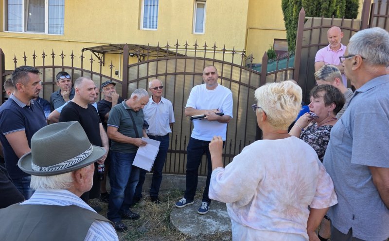Viceprimarul Dan Tarcea, audiență în stradă cu cetățenii din Iris. Ce au discutat