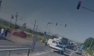 Accident cu o autospecială de Poliție, pe un drum din Cluj