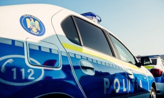 ȘOCANT: Un bărbat a ameninţat că îşi ucide copilul cu un cutter. Polițiștii au intervenit de urgență
