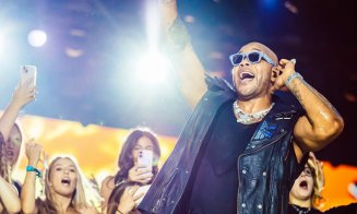 Trandafiri cu pupici de la FLO RIDA într-un show de senzație la UNTOLD. Zeci de fani urcați pe Main Stage