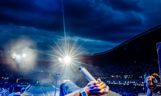 Trandafiri cu pupici de la FLO RIDA într-un show de senzație la UNTOLD. Zeci de fani urcați pe Main Stage